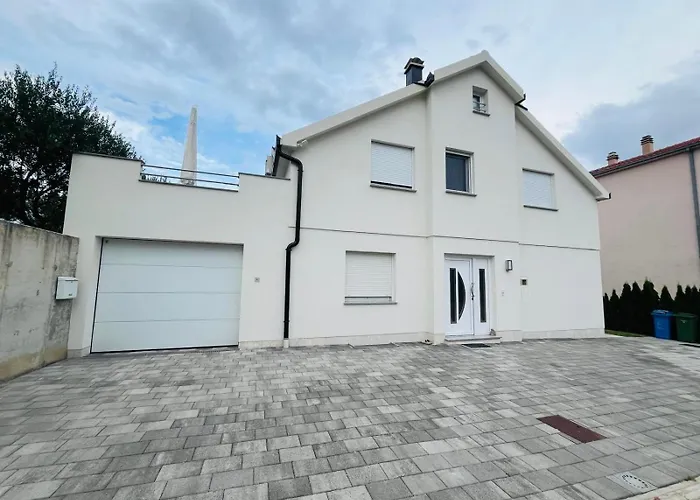 Julia Lejlighed Trogir