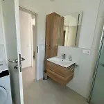 Julia Apartment *